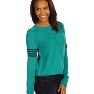 Patagonia Women’s Pescadera Crewneck Lambswool Sweater Green Stripe Sz Small